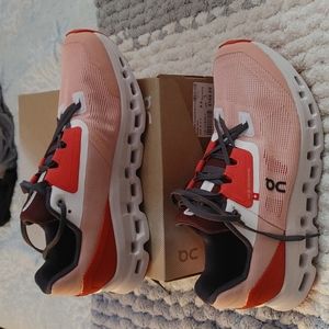 ON Cloudstratus running shoes